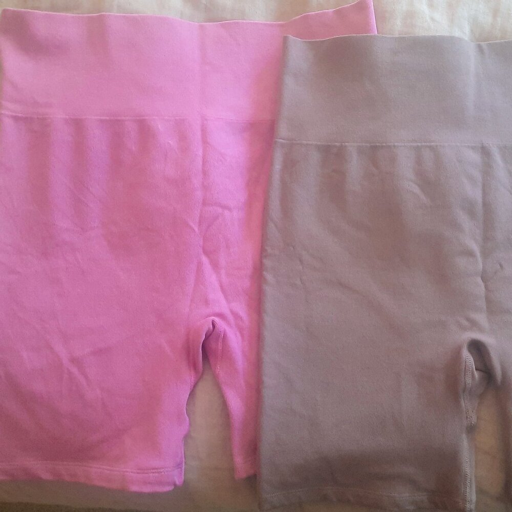 Kindred Bravely Maternity Shorts- Medium